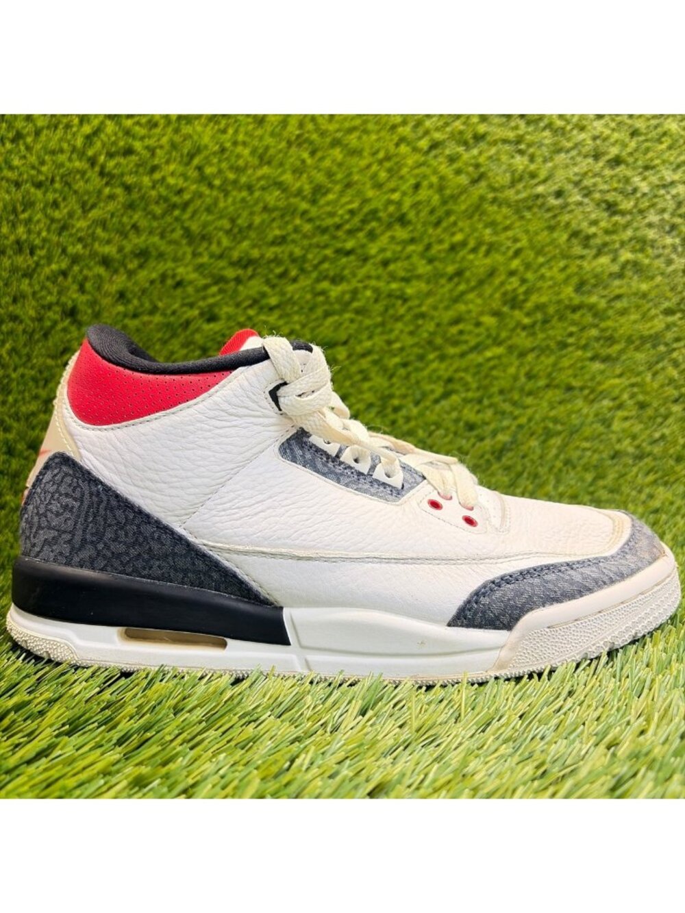 Nike Air Jordan 3 Retro SE Boys Size 7Y White Fire Red Basketball Shoes Sneakers